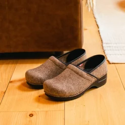 Ava Women's Vegan Clog in Stone
