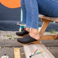 Ellis Women's Clog in Black