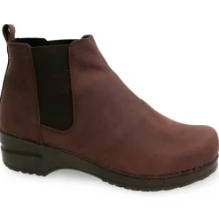 Hudson Women's Leather Chelsea Boot in Antique Brown
