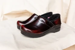 Pro. Cabrio Women's Clog in Bordeaux