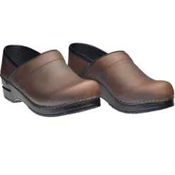 Pro. Oiled Leather Men's Clog in Antique Brown
