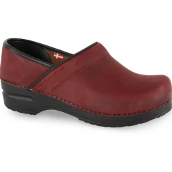 Pro. Oiled Leather Women's Clog in Burgundy