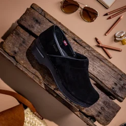 Pro Suede Women's Clog in Black