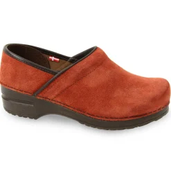 Pro Suede Women's Clog in Rust