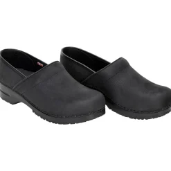 Pro. Textured Oil Women's Clog in Black Wide